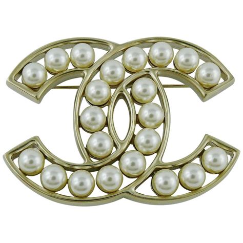 chanel brooch cheap uk